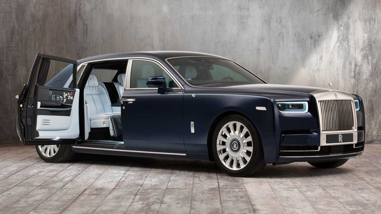 Flower-inspired Phantom is a work of art