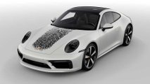 Porsche 911 mit Fingerabdruck