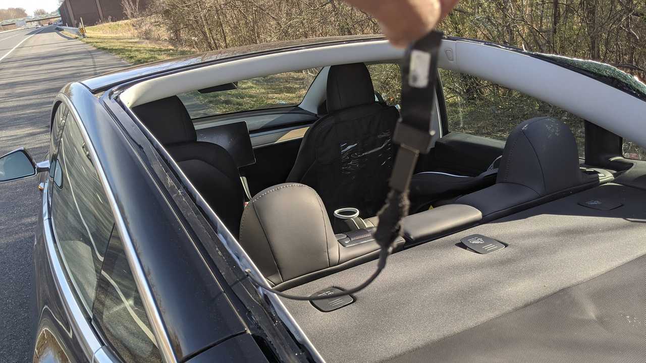 Tesla Model 3 Window Shatters By Itself? Owner Is Accused Of FUD