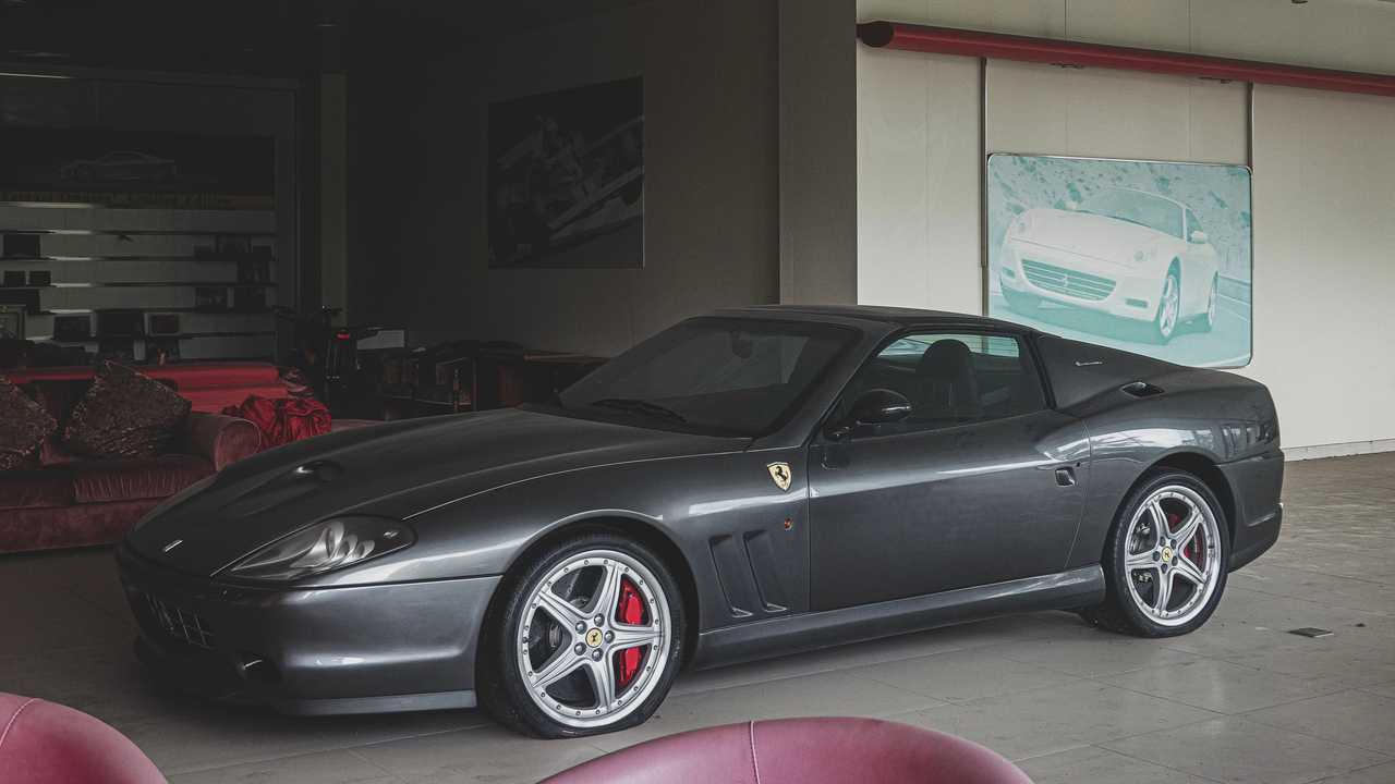 Abandoned Ferrari 575 Superamerica Side Profile