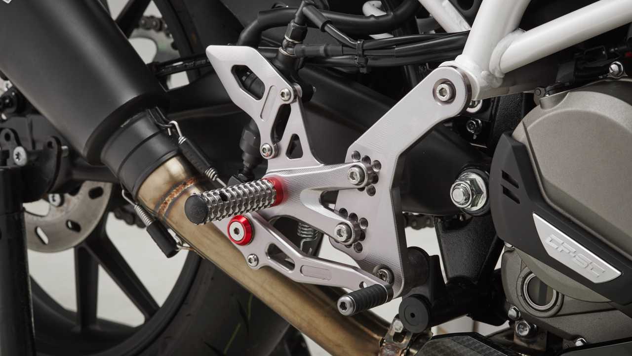 CFMoto 300SR Rear Set