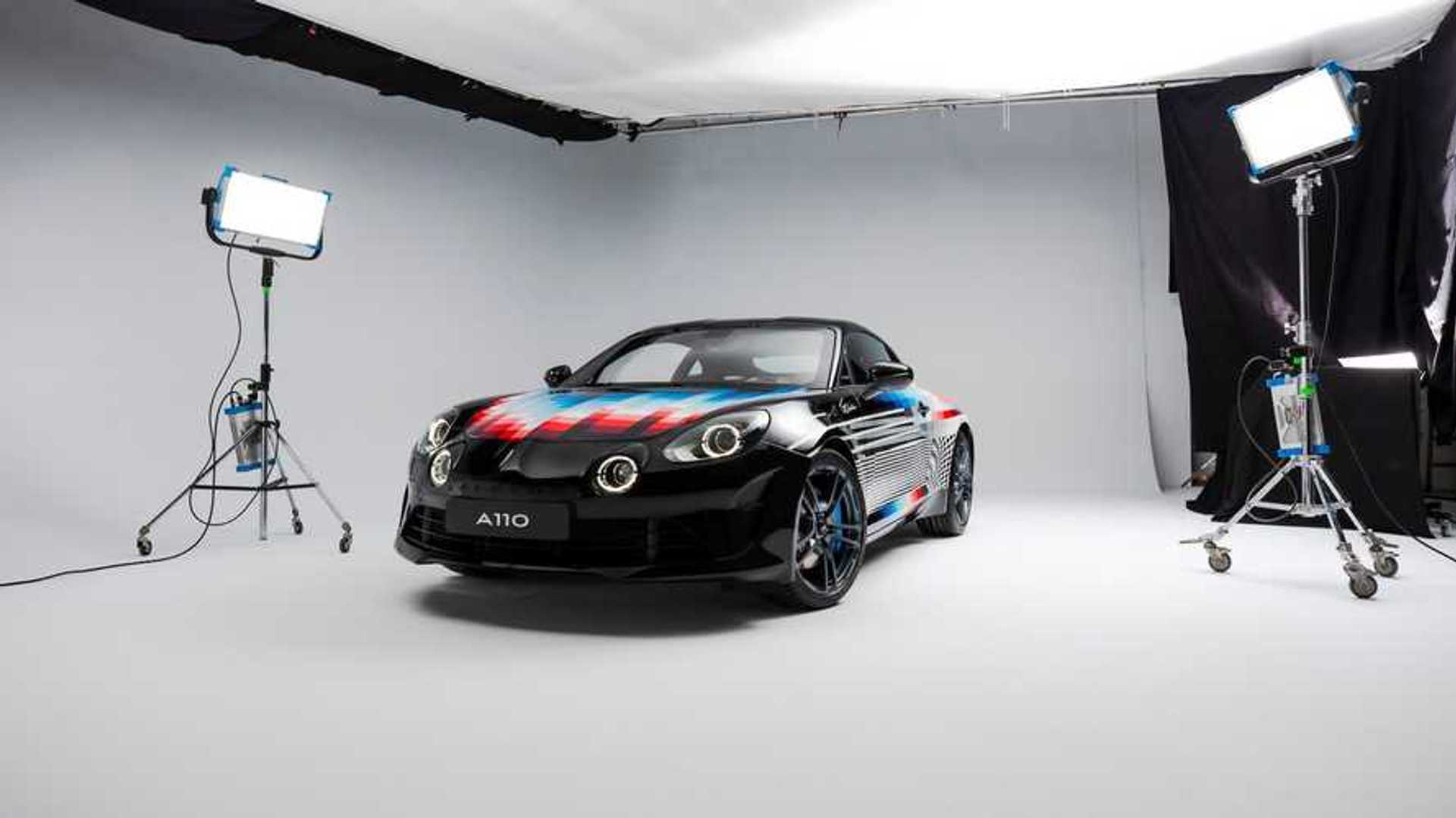 alpine-a110s-x-felipe-pantone.jpg