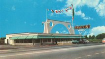 Autogrill Pavesi a Novara sull'Autostrada Milano-Torino. Archivio Storico Angelo Bianchetti