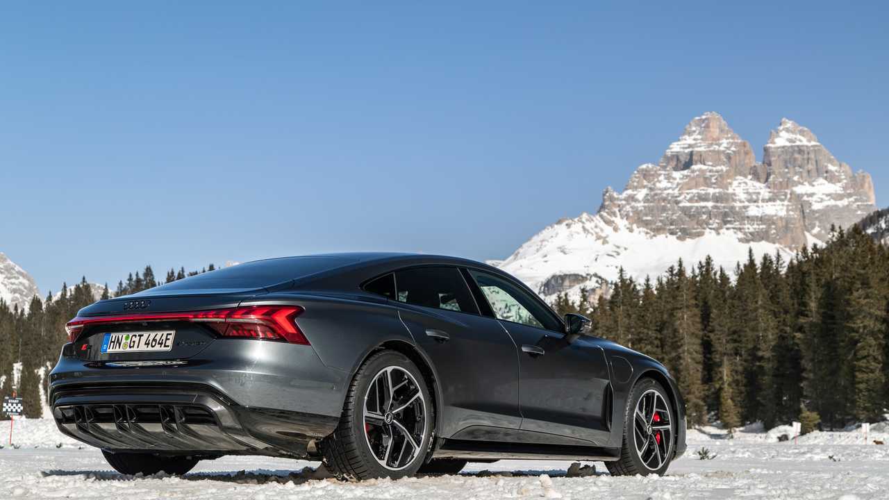 Audi RS e-tron GT - Prova sulle neve delle Dolomiti