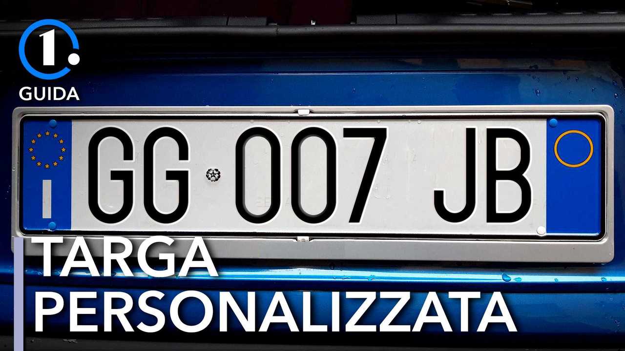 Targhetta Personalizzata In Ottone 4x4 Pollici - Incisione Laser Fino A 5 Righe - Per Cornici, Urne, Trofei