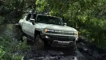 2024-GMC-HUMMER-EV-SUV-014