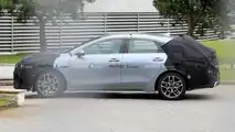 2022 Kia ProCeed Spy Photos