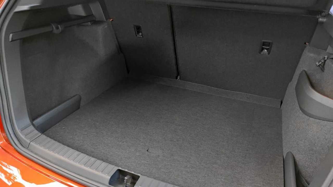 Volkswagen Taos, багажник