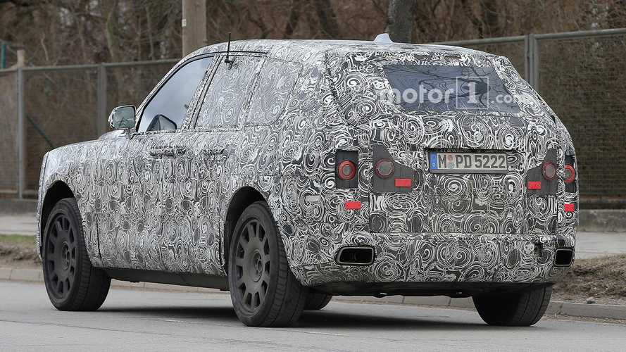 Rolls-Royce Cullinan casus fotoğrafları