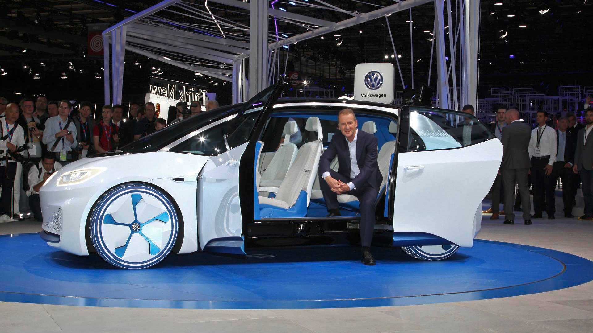 Volkswagen nega possibilidade de fusão com a Ford Volkswagen-ceo-herbert-diess-at-the-id-concept-premiere-in-paris