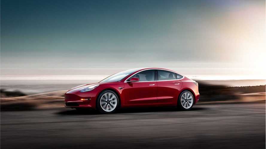 Tesla Model 3 News And Reviews Insideevs Official Tesla Will Continue To Offer 35k Model 3 Despite Minimal Orders
