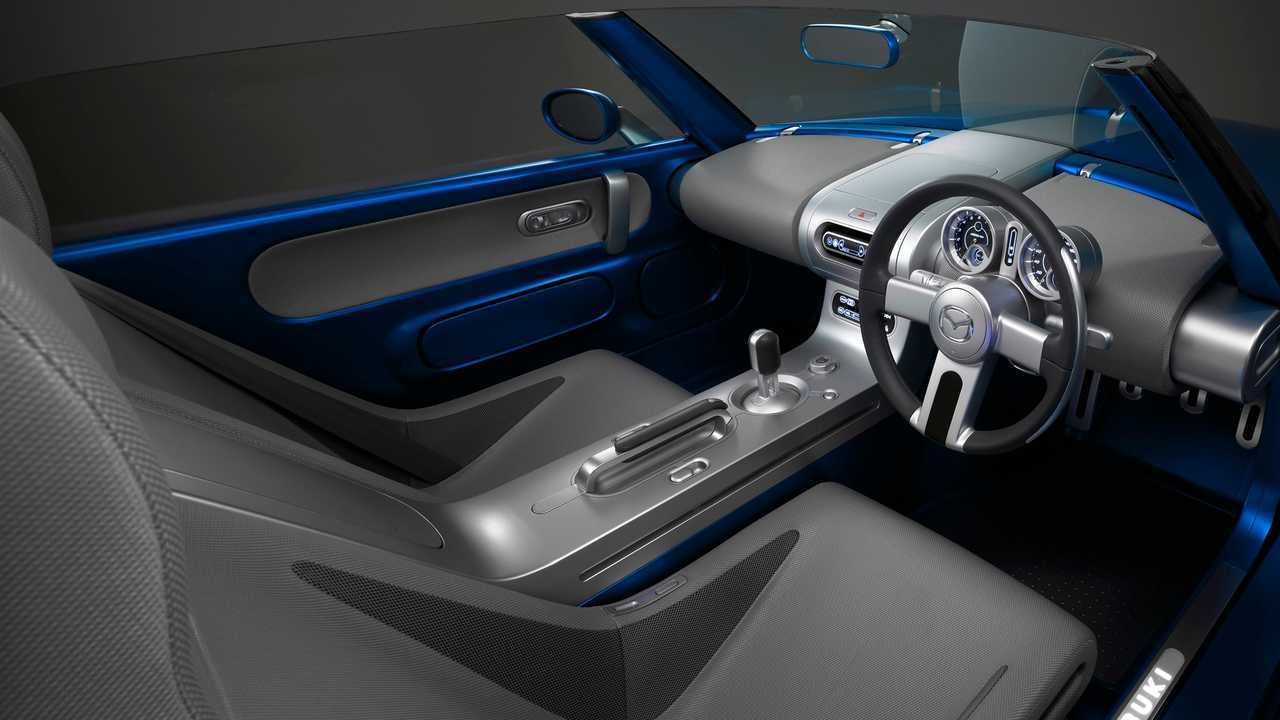Mazda Ibuki concept (2003)