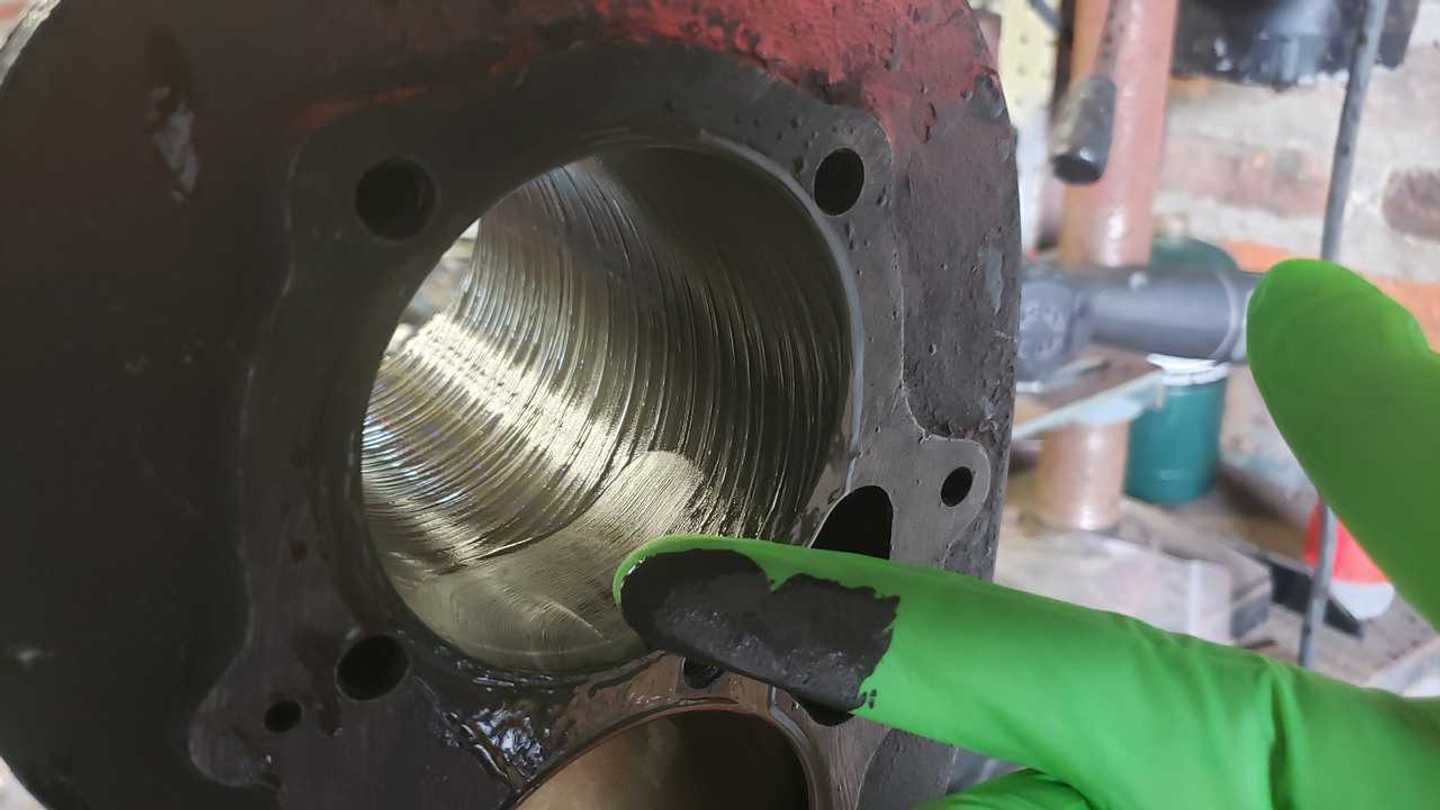 Using A Ball Hone at Bill Poyner blog