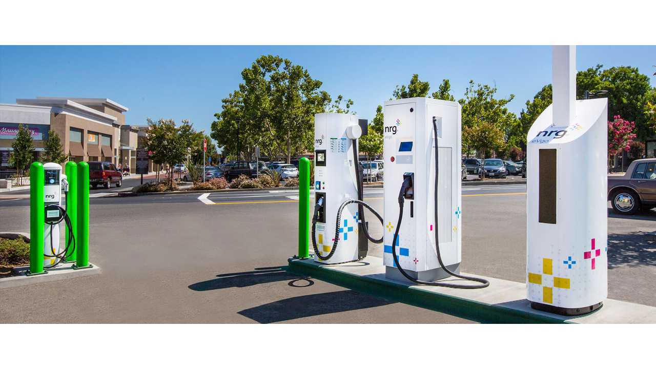EVgo charging station - CHAdeMO and CCS Combo side by side