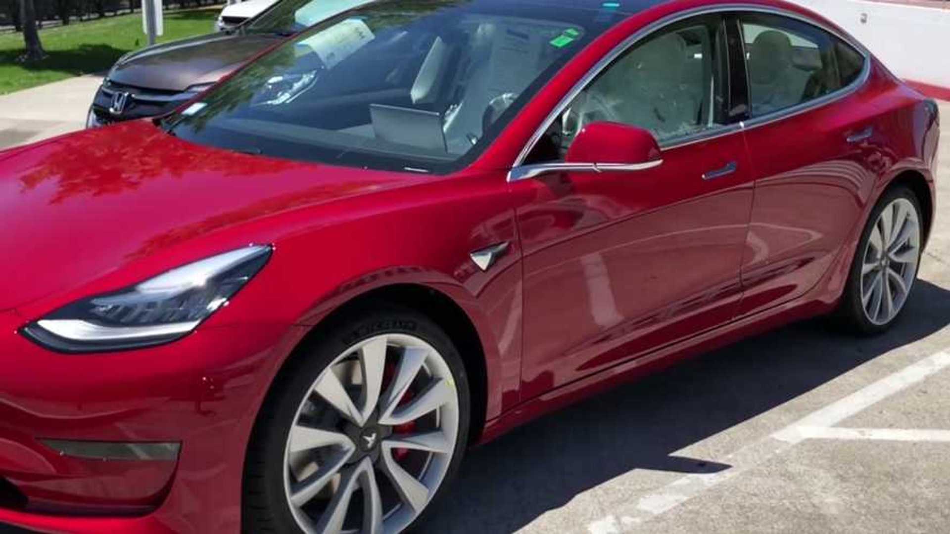 New Tesla Model 3 Performance Walkaround Video With Interior Views