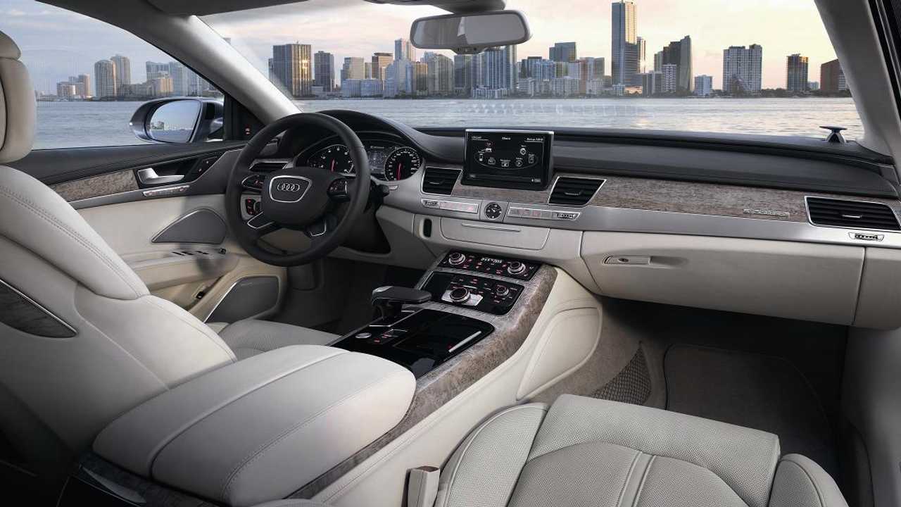 Lanzamiento: Audi A8 4.2 FSi Quattro