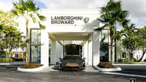 Lamborghini Sian FKP 37 Brown Pengiriman Pada Dealer