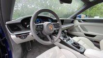 2020 Porsche 911 Carrera 4S driver's dash