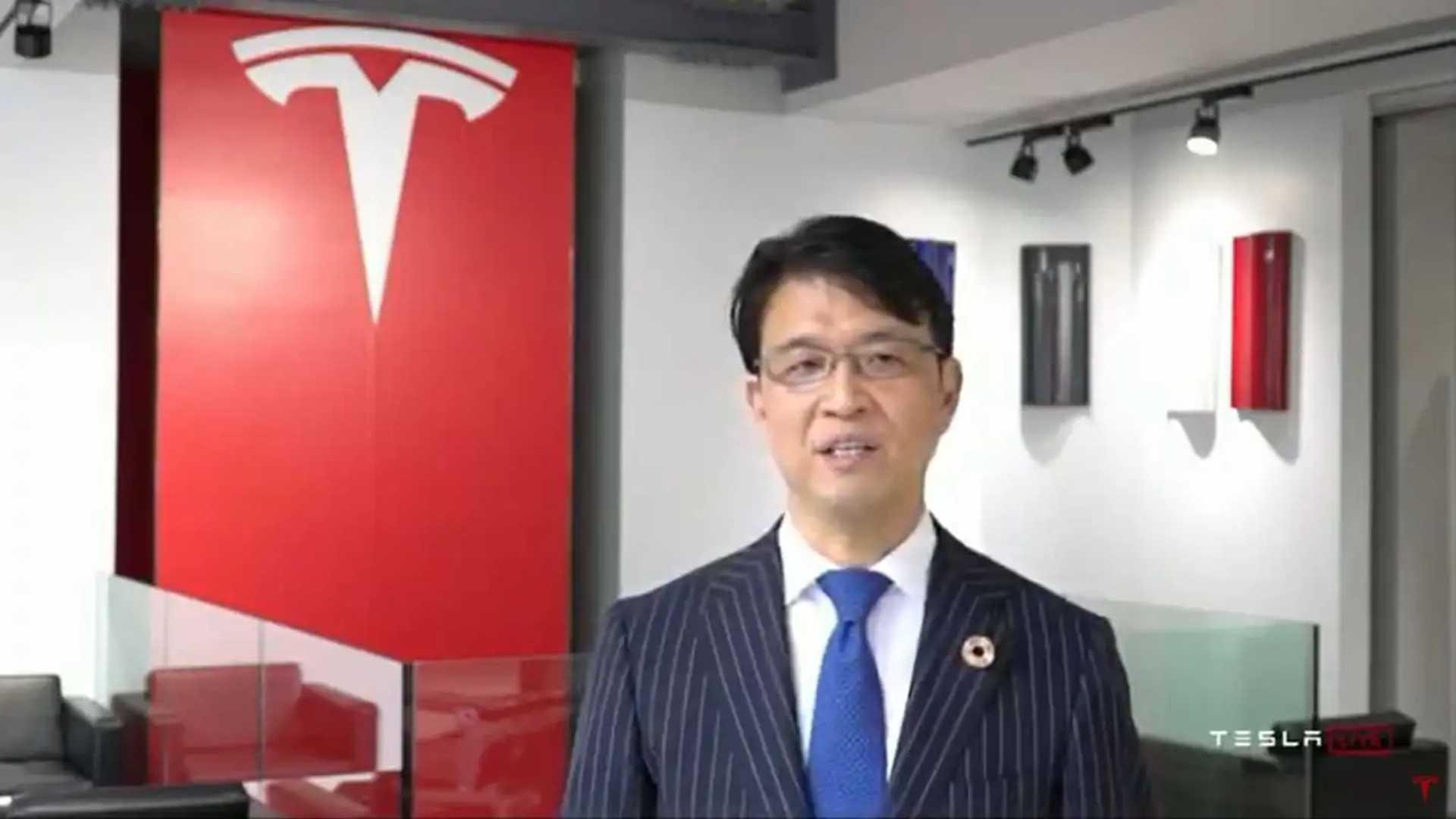 https://cdn.motor1.com/images/mgl/10Q8L/s6/2020-tesla-shareholder-meeting-and-battery-day.jpg