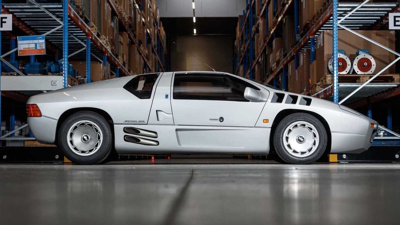 Isdera Imperato 108i superdeportivo clásico con motor V8 Mercedes-Benz