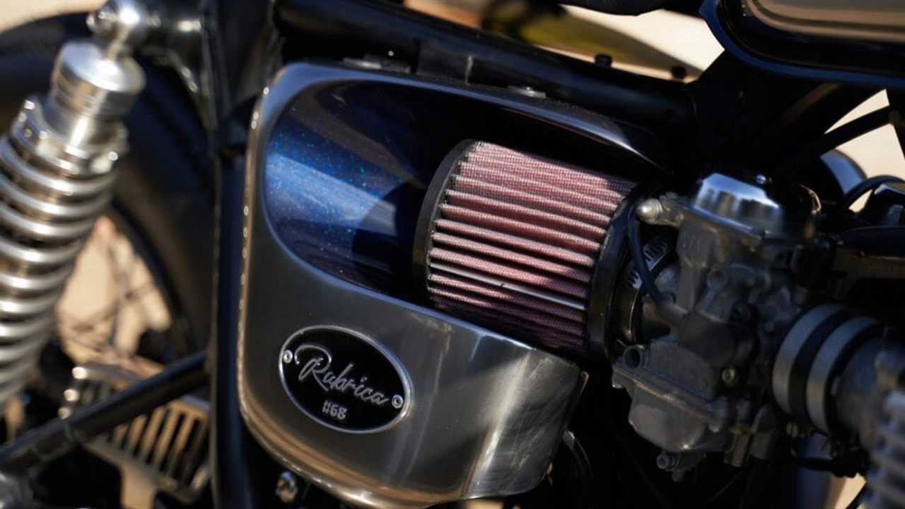 This Custom Triumph Thruxton Is Elegance In Motion