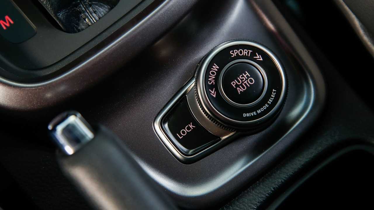Suzuki Vitara Hybrid AT