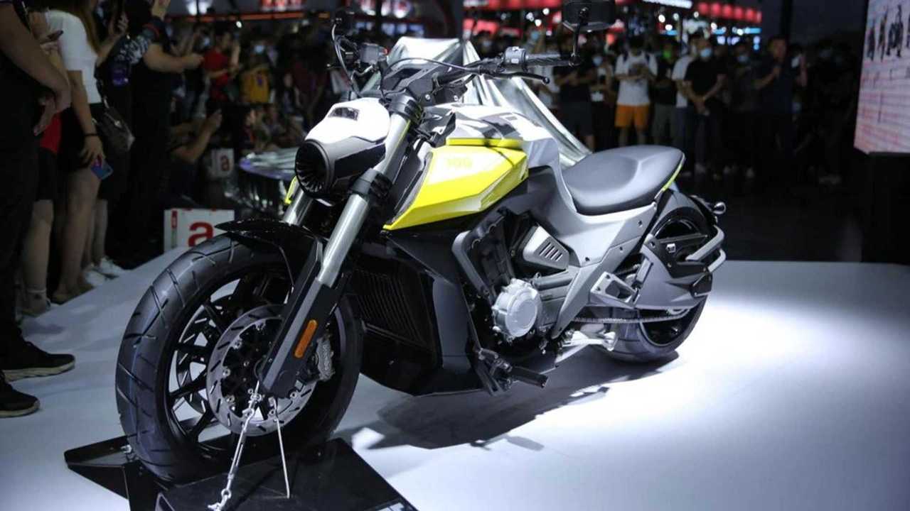 Production-Ready Benda LFC700 Cruiser Launched In China