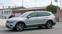 2017 Volkswagen Tiguan LWB spy photo
