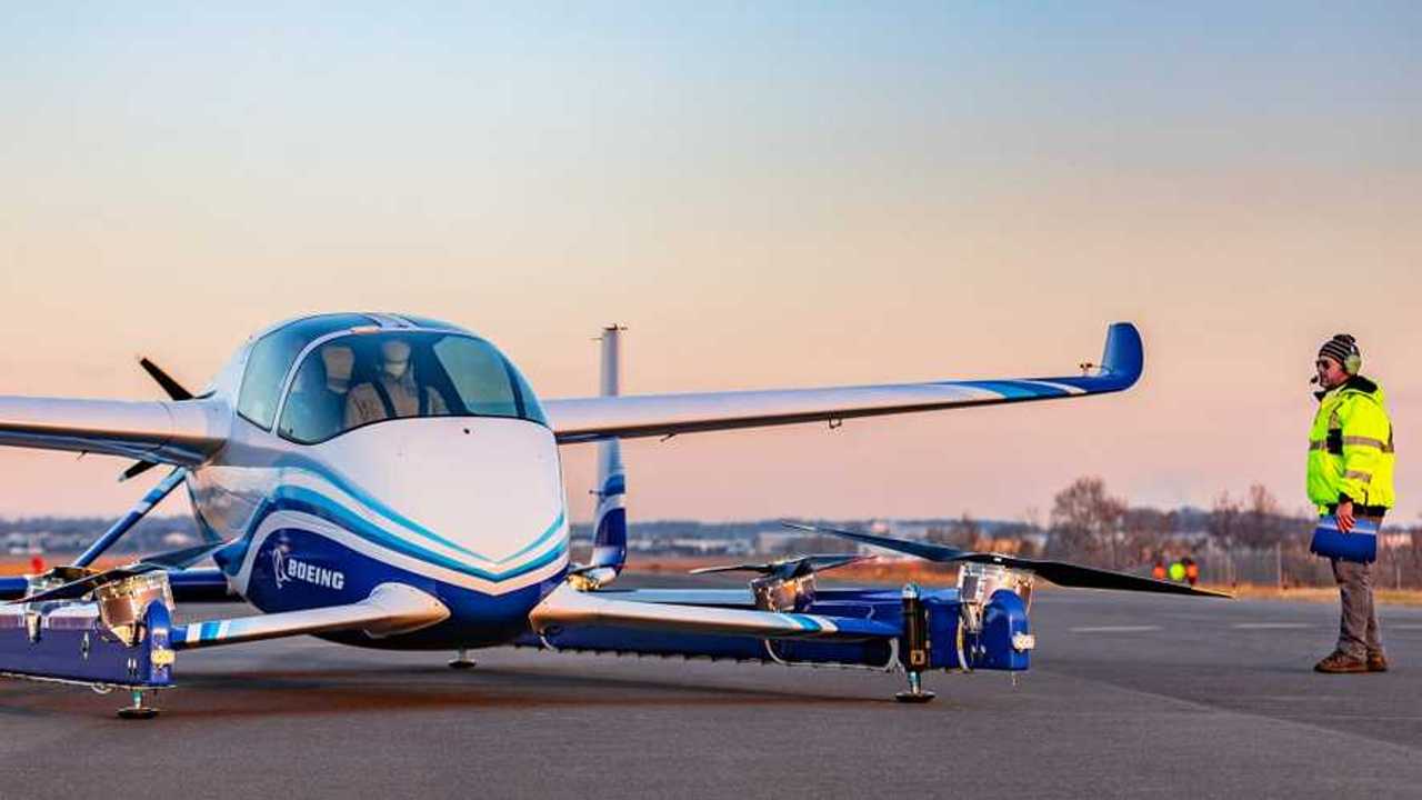 Boeing'in Uçan Otomobiliyle İlk Testleri