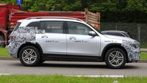2020 Mercedes GLB spy photo