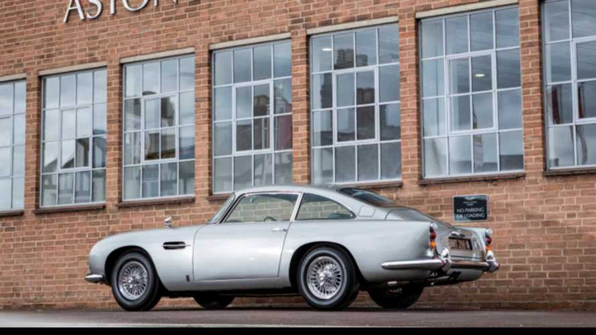 L'Aston Martin DB5 de James Bond