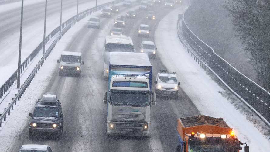 Comment bien conduire sur la neige ? Nos conseils !