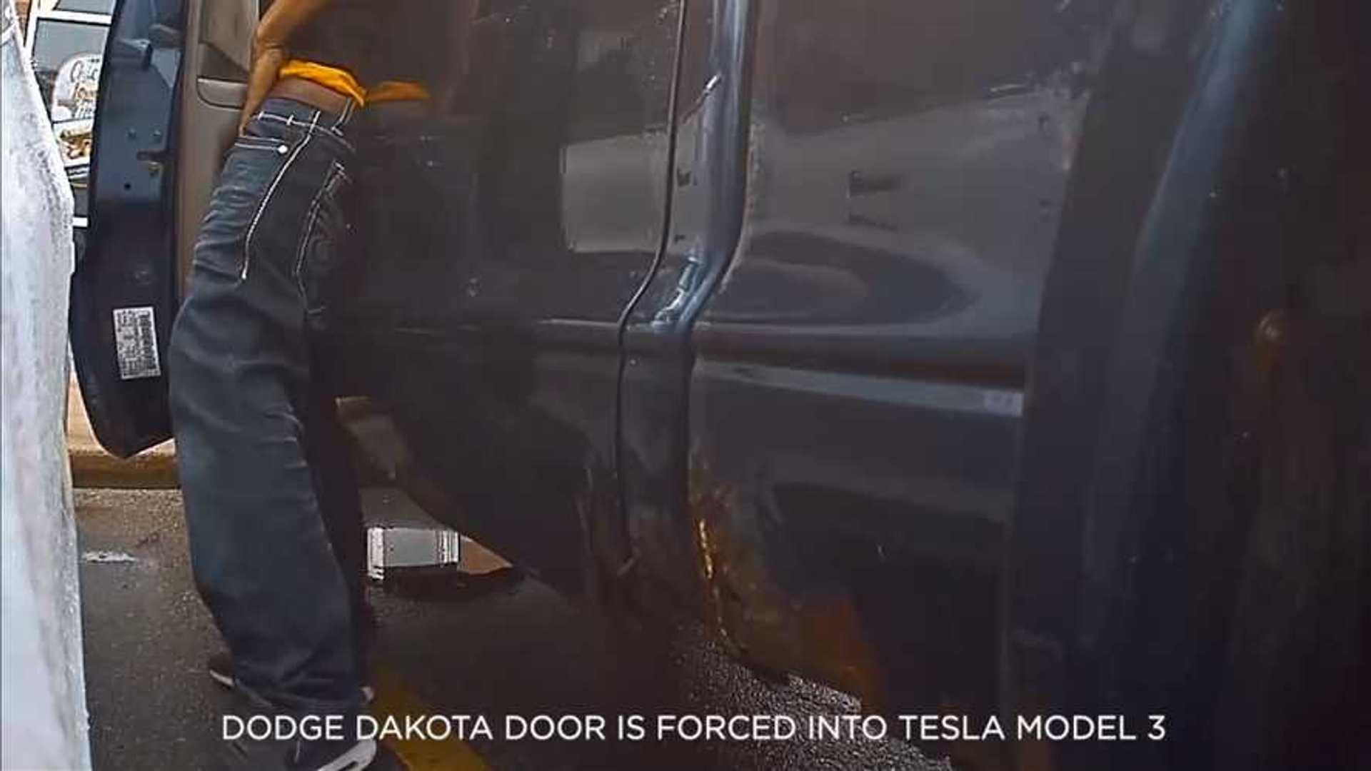 What do you do if a Dodge Dakota driver has no idea how to park properly? If you have a Tesla, you activate Smart Summon and Sentry Mode.