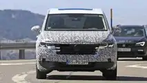 Volkswagen Viloran MPV'sinin Casus Fotoğrafları
