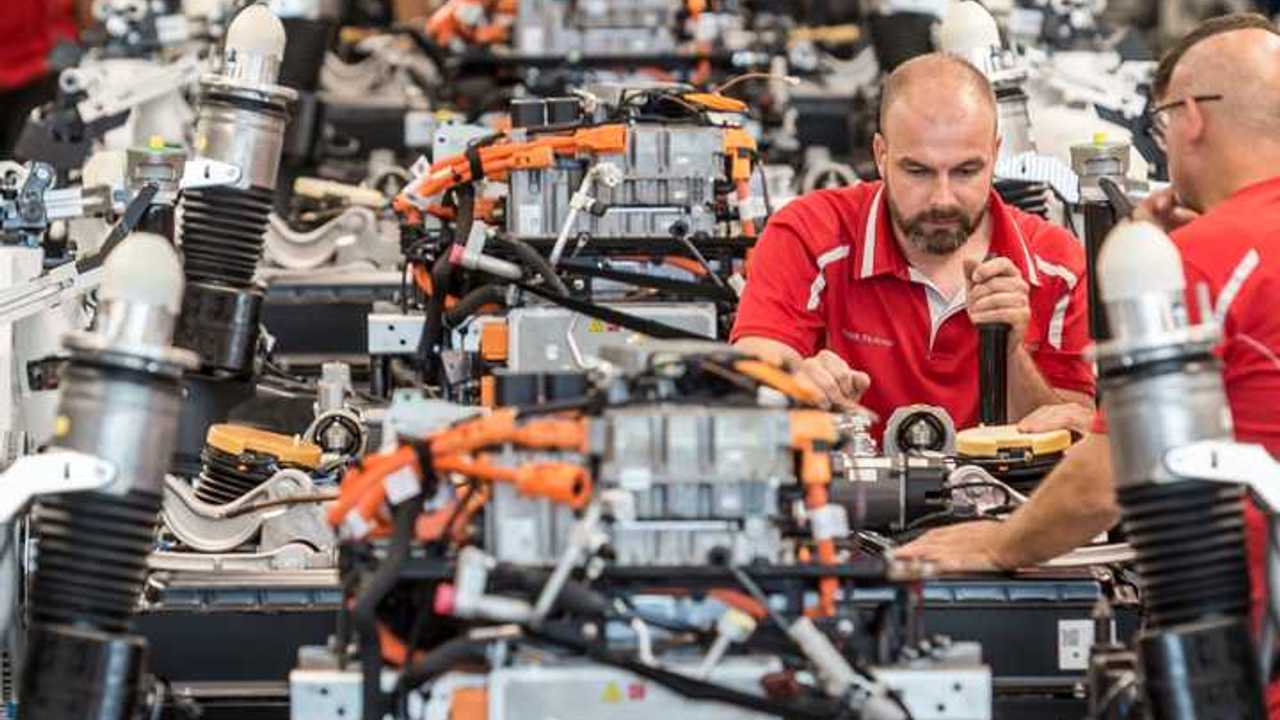 Porsche Taycan production