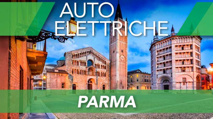 Auto elettriche a Parma, ZTL, strisce blu e altre agevolazioni