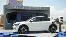 Peugeot 208 sponsor di Jova Beach Party 2019