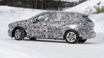 BMW 2er Active Tourer (2020) auf neuen Erlkönigbildern