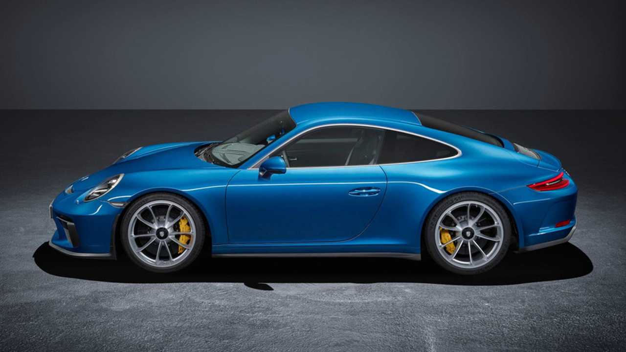 Porsche 911 GT3 Touring Package official images