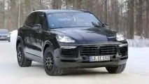 2018 Porsche Cayenne spy photo