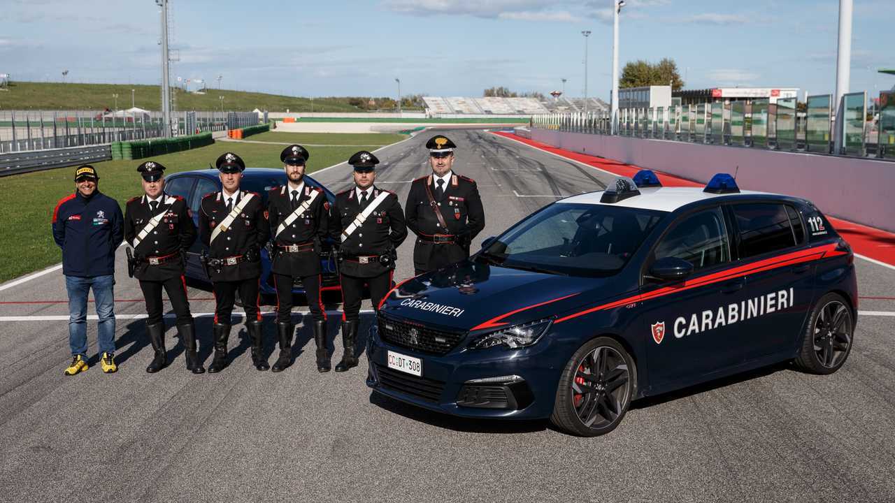 La Peugeot 308 GTi & les Carabinieri