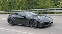 Porsche 911 Turbo Cabriolet Casus Fotoğrafları