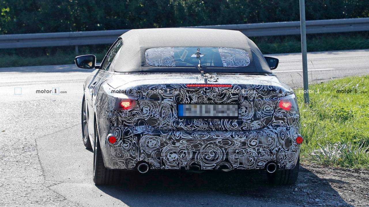 2020 BMW 4 Series Convertible Spy Photo