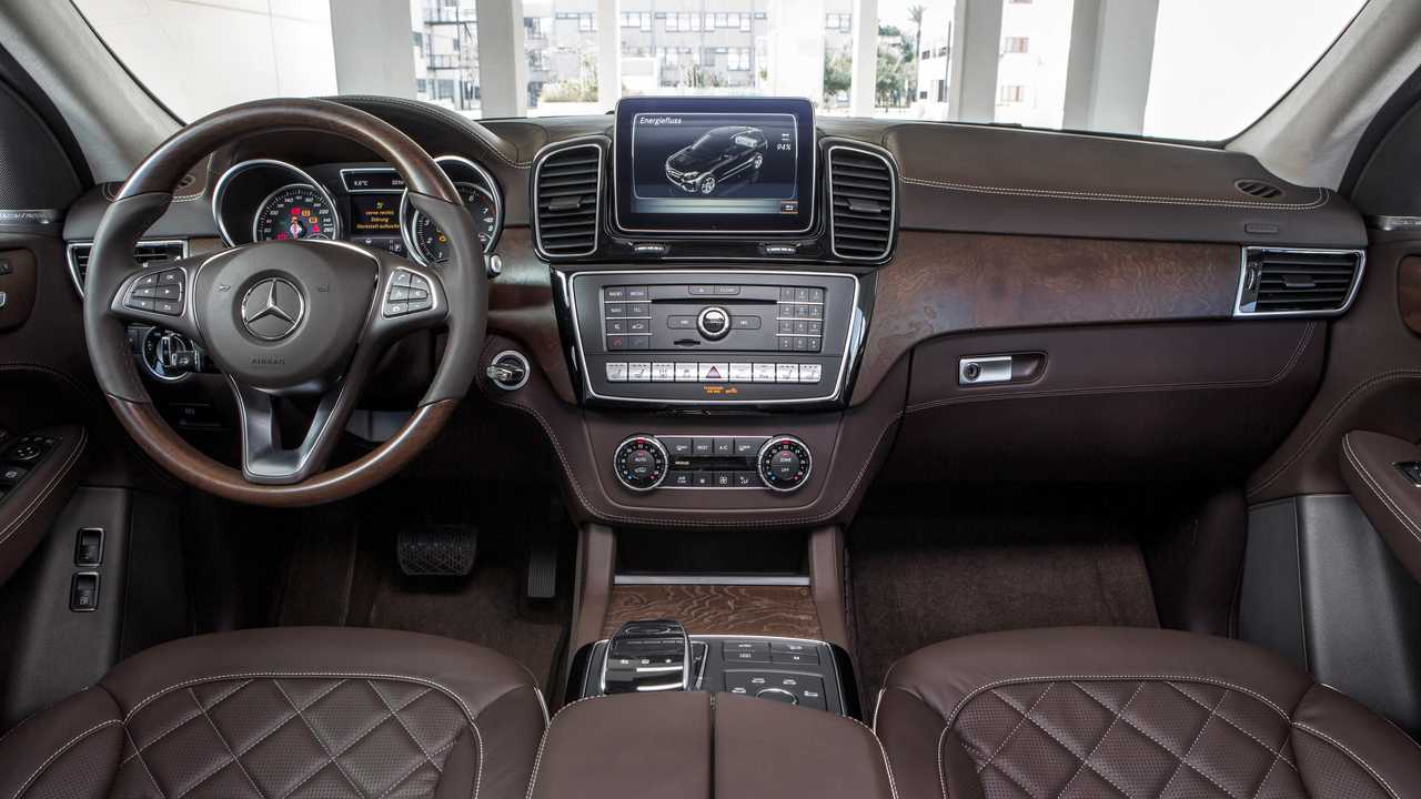 16 Mercedes Benz Gle Class Gets Iihs Tsp Rating