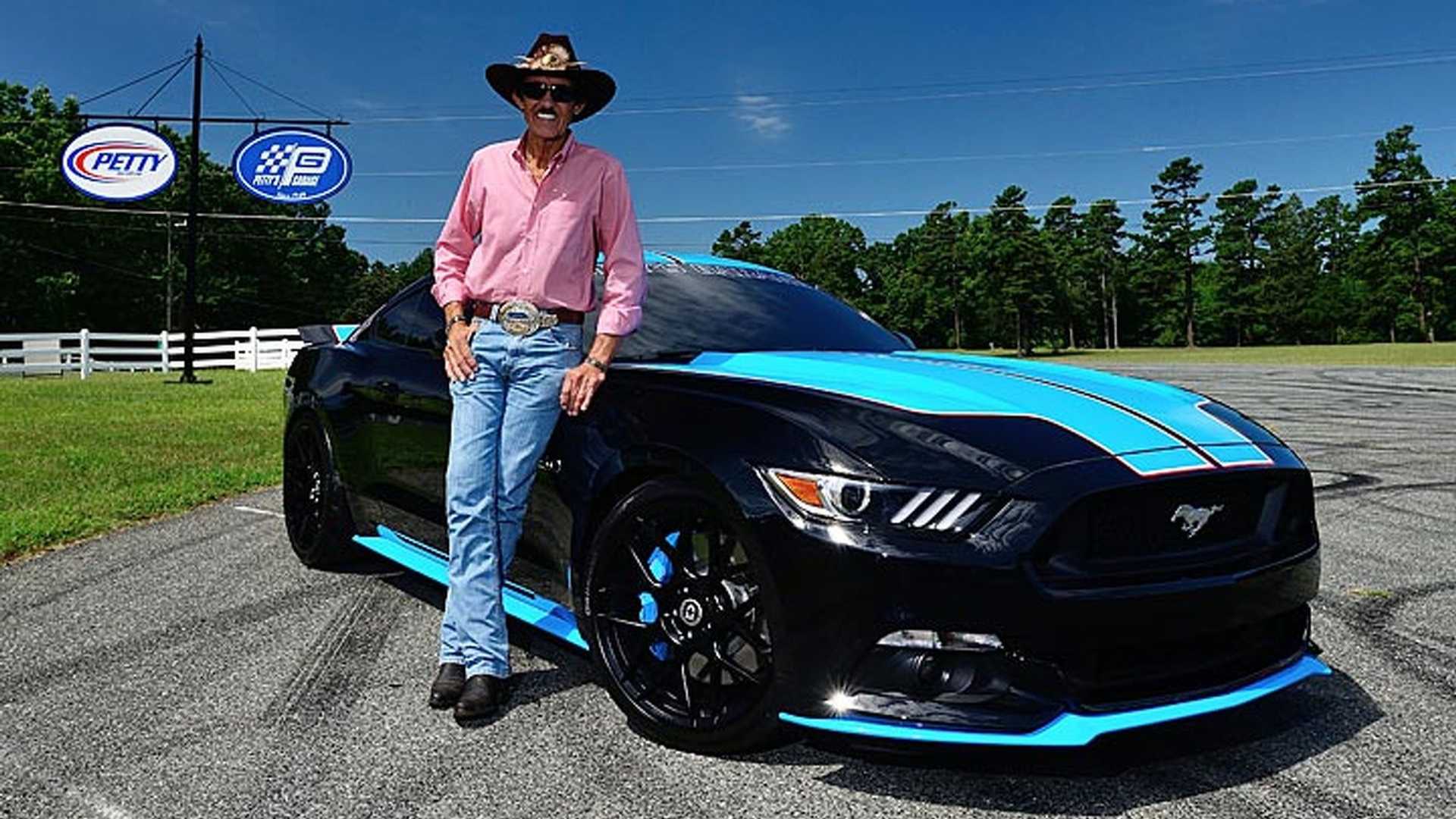 Richard Petty Mustang >> This Richard Petty Ford Mustang Sold Twice For 535 000 At Auction Richard Petty Mustang >> This Richard Petty Ford Mustang Sold Twice For 535 000 At Auction