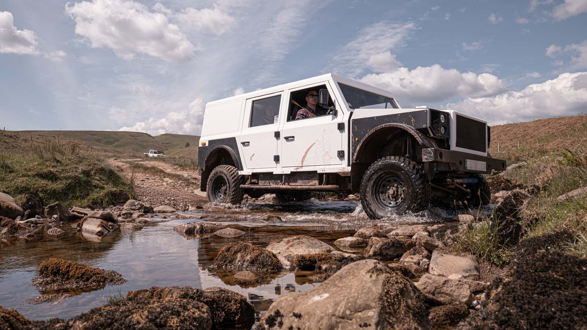 Munro-Series-M-Wie-geht-es-dem-schottischen-Elektro-Offroader-