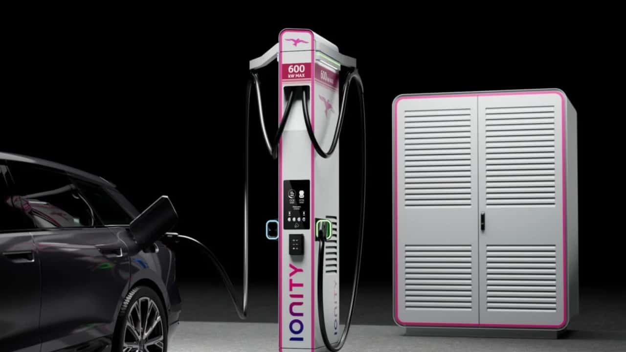 la colonnina da 600 kW di Ionity