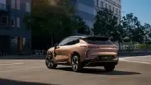 Lynk & Co 08, la prova su strada