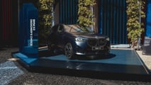 L’installazione Vibrant Transitions nella nuova House of BMW