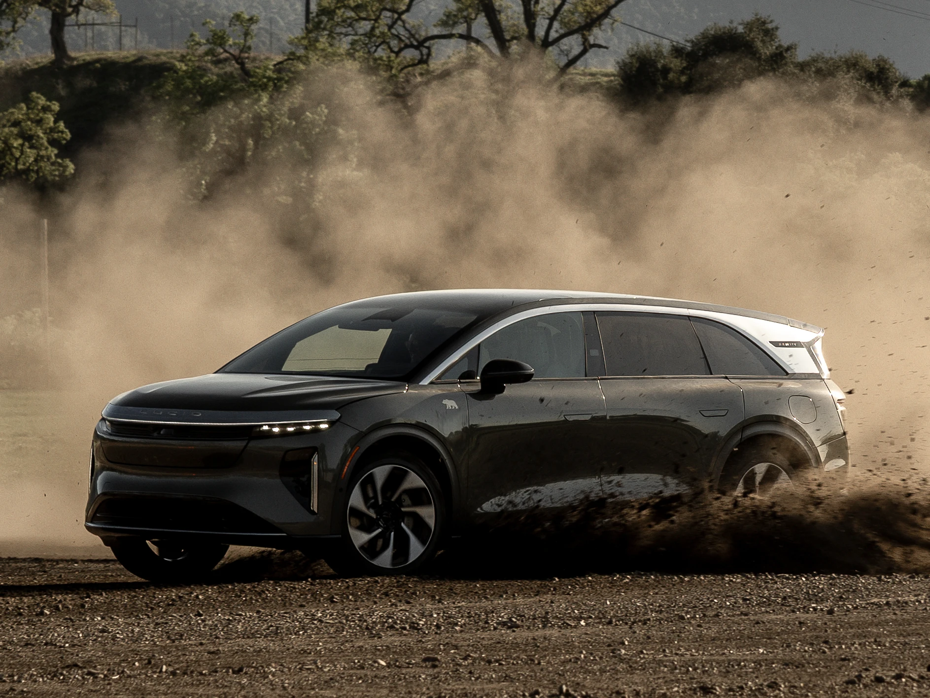 2025-lucid-gravity-grand-